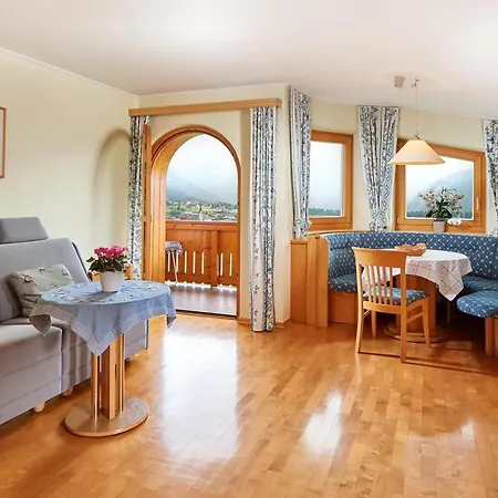 Haus Panoramablick * אבטנאו