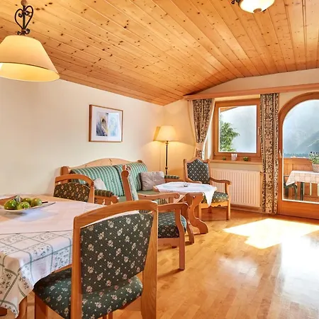 Haus Panoramablick * אבטנאו