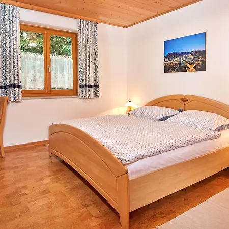 Haus Panoramablick אבטנאו