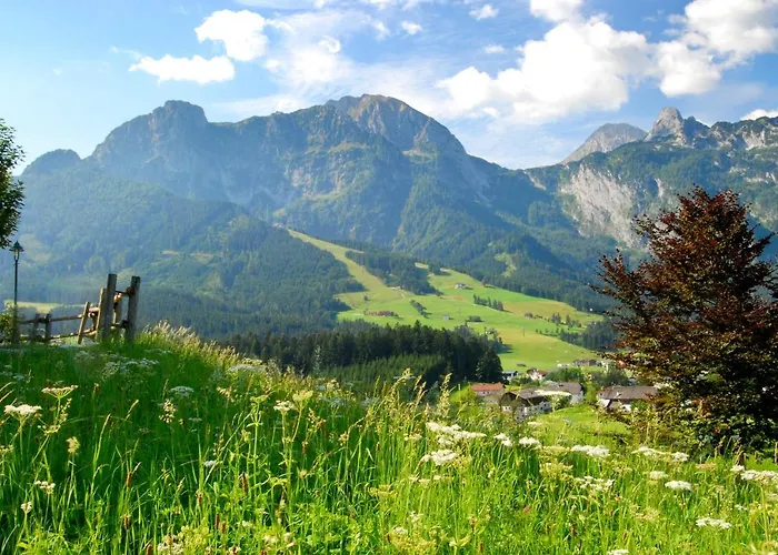 Haus Panoramablick 압티나우