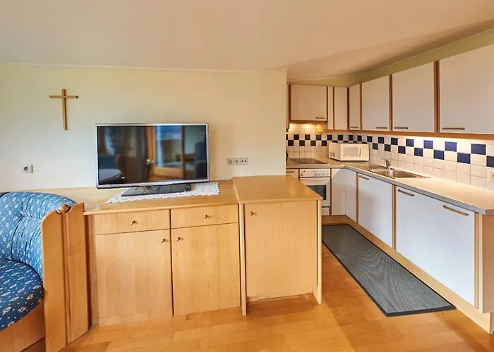 Haus Panoramablick 아파트 압티나우